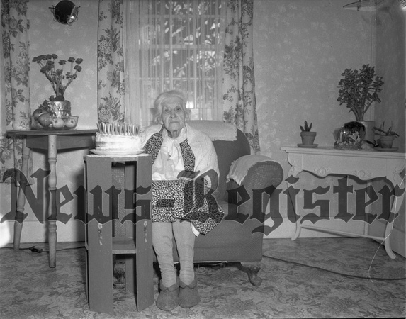 1948-Yamhill, elderly women;s birthday 1.jpeg