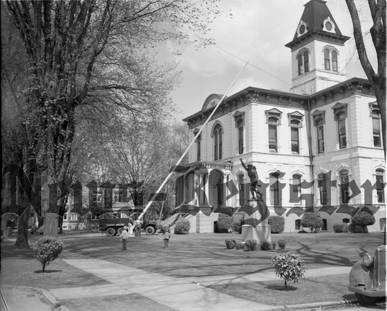 1949 Yamhill County Courthouse flag pole blown down.jpeg