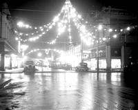 1937-12-17 McMinnville Christmas decorations, Third Street-2