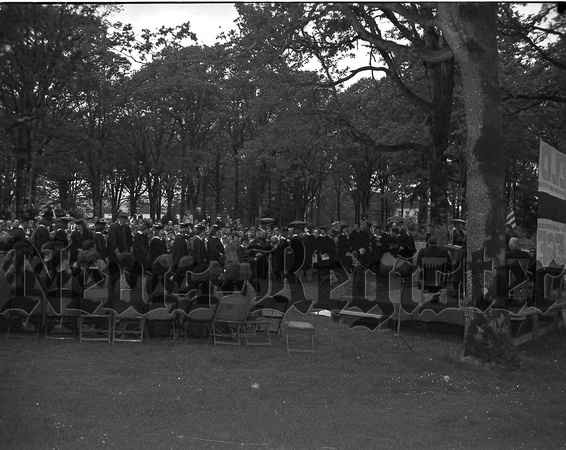 1944-5 Linfield Graduation Exercises  4.jpeg