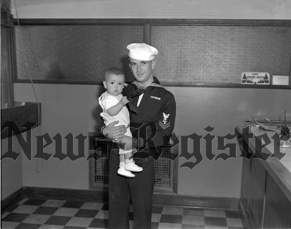 1944 Allen May and Donald Lee 9 12 months Hi Dad Series Parents from Webfoot 2.jpeg