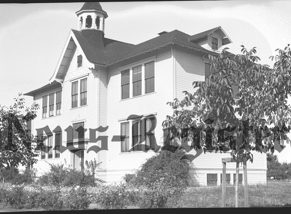 1937-2_Mac School Buildings-3