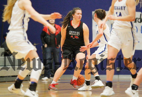 180221-BKH-McMinnville_at_ McNary-136