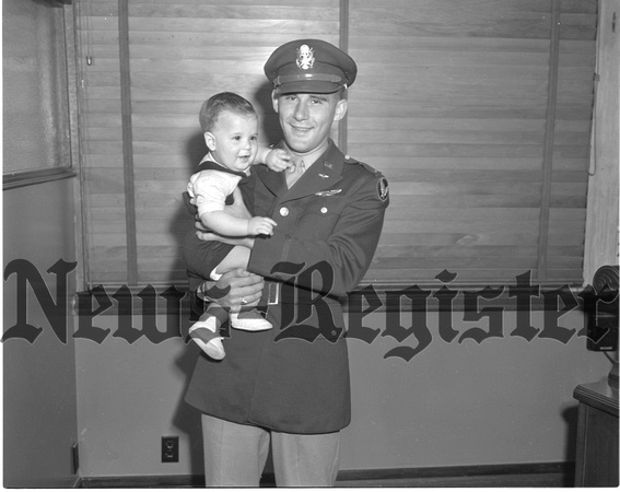 1944-4-13 Michael Stuart Keller Dad Lt. Stuart A Keller Hi Dad!.jpeg