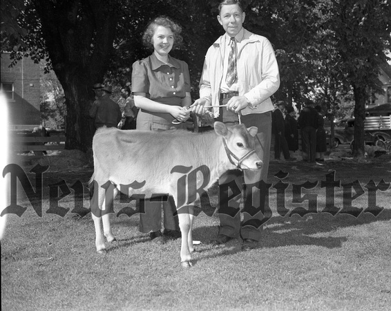 1941-5-22 Jersey Cattle Show winners-4