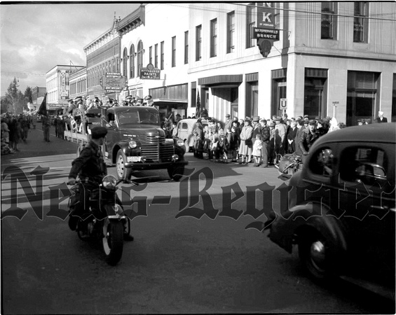 1947-11-11 Armistice Day parade 2.jpeg