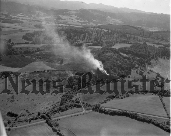 1949-7 Yamhill field fire 3.jpeg