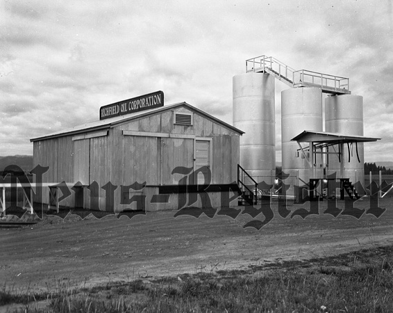 1938-6-16_Richfield Oil Distributing Plant