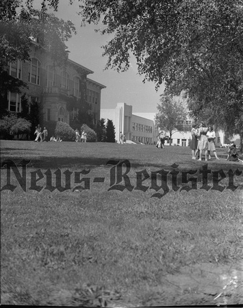 1949-9-1 McMinnville High School.jpeg