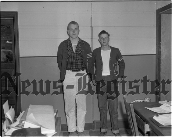 1948-4 Dayton Union High School Lettermen.jpeg