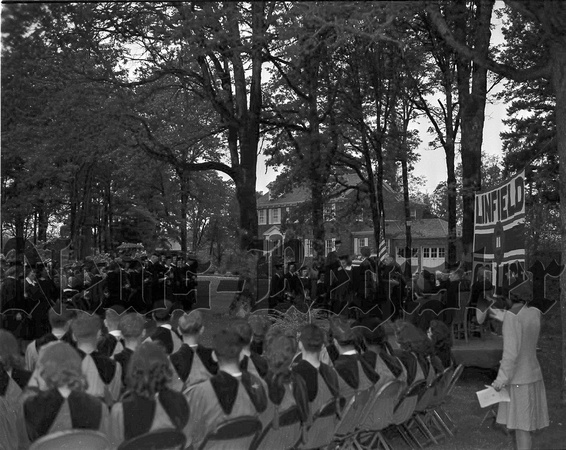 1944-5 Linfield Graduation Exercises  5.jpeg