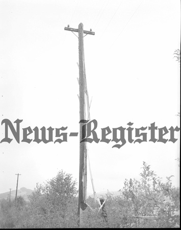 1949-9 Pole Struck by lighting 2.jpeg