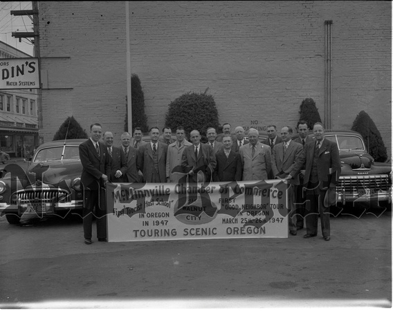 1947-3-27 Chamber of Commerce Tour 7.jpeg