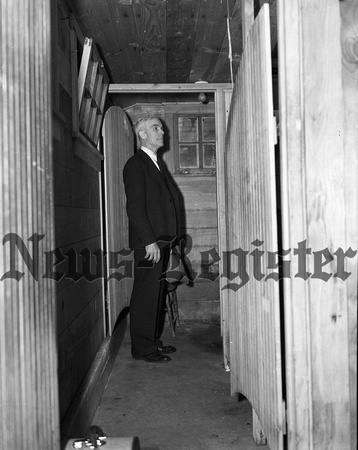 1939-10-23 Yamhill county poor farm inspection-2