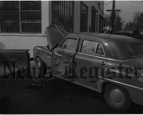 1950-2-17 Accident at LA Courtmanche corner .jpeg