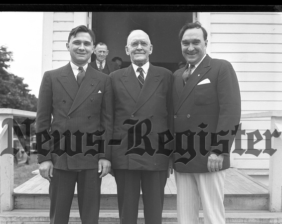 1938-7-7_Poling Reunion at Lafeyette Poling Memorial church-2
