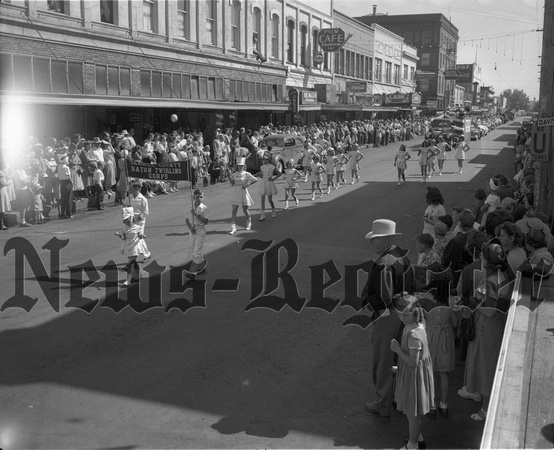 1949-8-20 7th annual Shodeo Parade Entries 9.jpeg