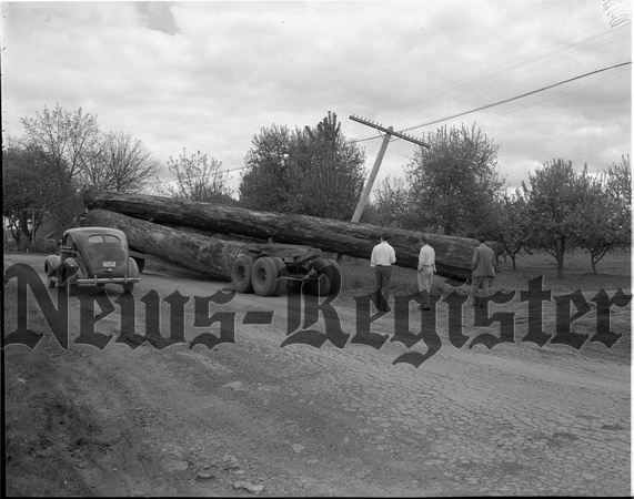 1949-4-28 R.C. Trenholm Log truck accident.jpeg