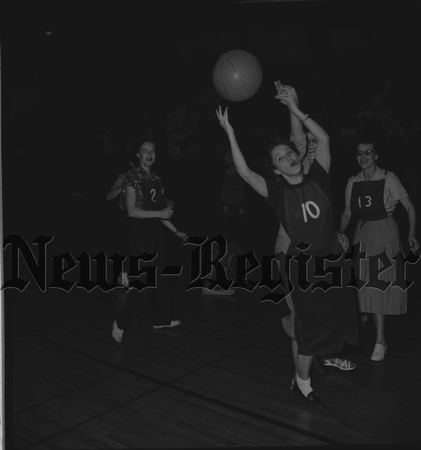 1953-2-11 Mother's sport night, Mac Hi 9.jpeg