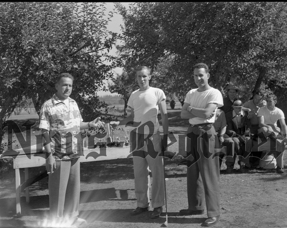 1949-9 O'Malley's Golf Tournament Award.jpeg
