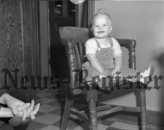 1945-11-1 Greetings Daddy! David Myers, son of Mr. & Mrs. O.J. Myers of Sheridan 1.jpeg