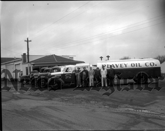 1947-5 Peavy Oil.jpeg