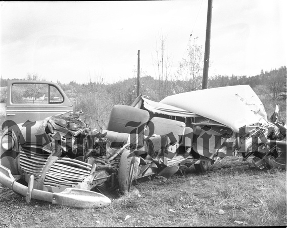 1947-1948  Wrecks and scenes of them 9.jpeg