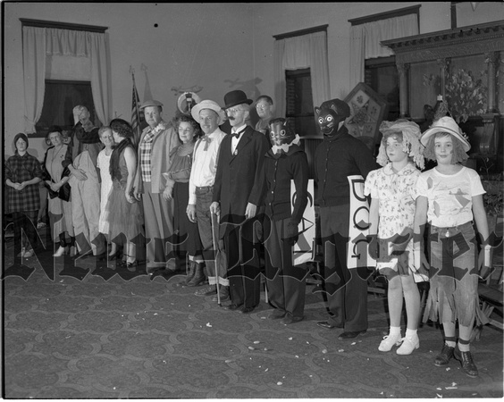 1949-10-27 OES Masonic Fall Party.jpeg
