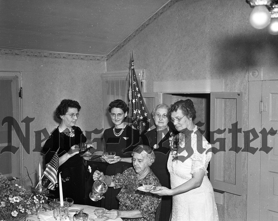 1940-5-23 Woman's Relief Corp Officers-2