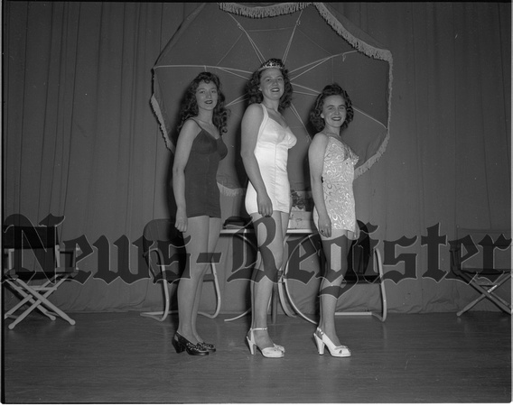 1948-6-17 Miss McMinnville 1.jpeg