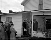 1953-1 Welfare Aid Center opens 2.jpeg