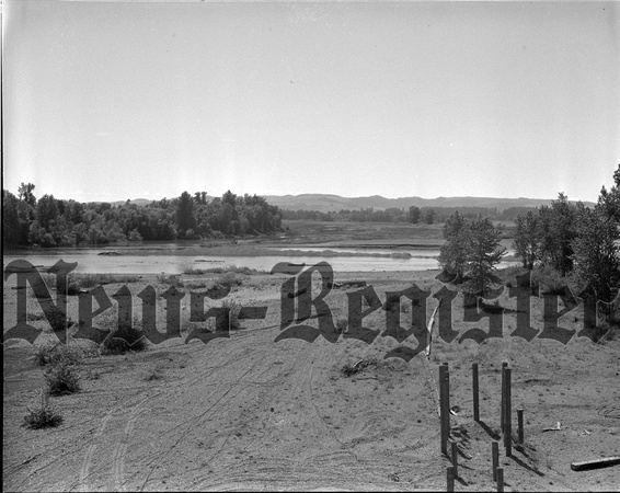 1944-6 Grand Island Sand & Gravel flood project construction 7.jpeg