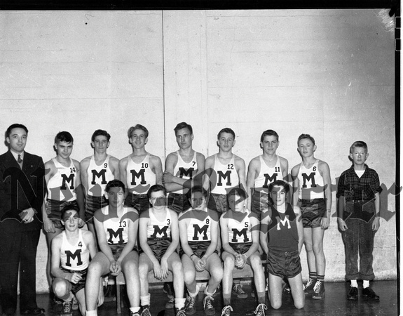 1946-1947 Jr. High Basketball team.jpeg