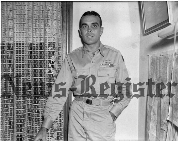 1945-8-9 Col. John M Mickey Finn.jpeg