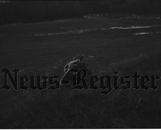 1949-6 Accident in hay field.jpeg