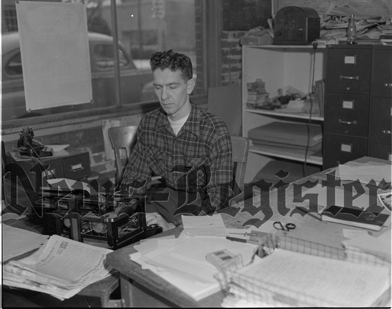 1949-12-8 Powell, Bill  T-R News editor.jpeg