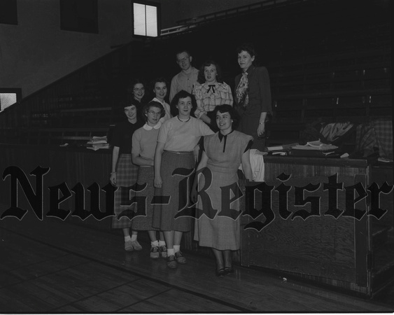 1949-3 Hi School Sr. play cast.jpeg