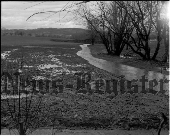 1953-1-15 V.L. Peavy farm flood drainage 1.jpeg