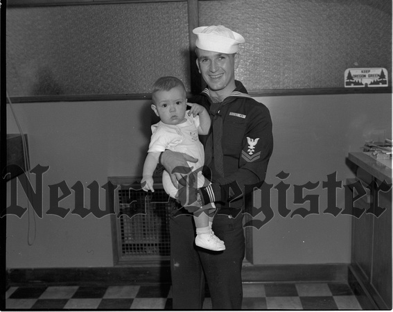 1944 Allen May and Donald Lee 9 12 months Hi Dad Series Parents from Webfoot.jpeg