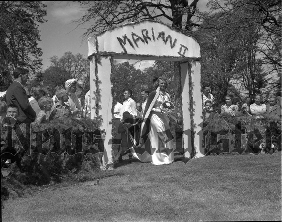 1946-5 Linfield May Day 1.jpeg
