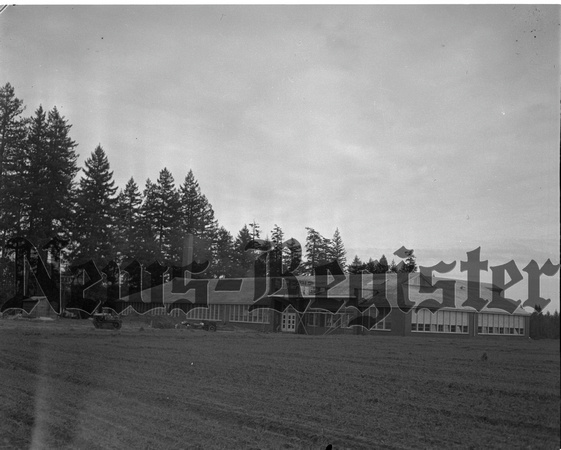 1951-1-25 Dayton Grade School nearing completion.jpeg