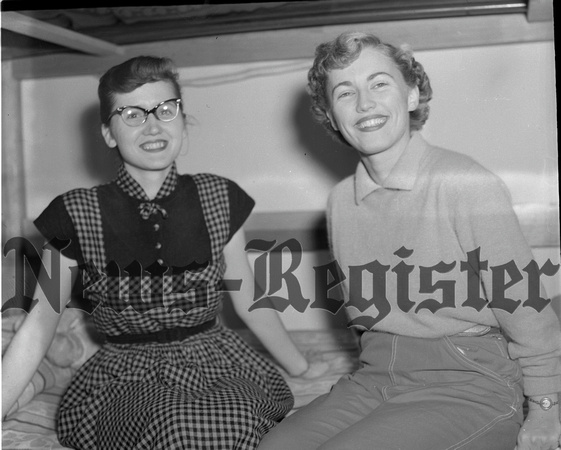1951-11 Rosaile Guthrie and roomate Ruth Latts.jpeg