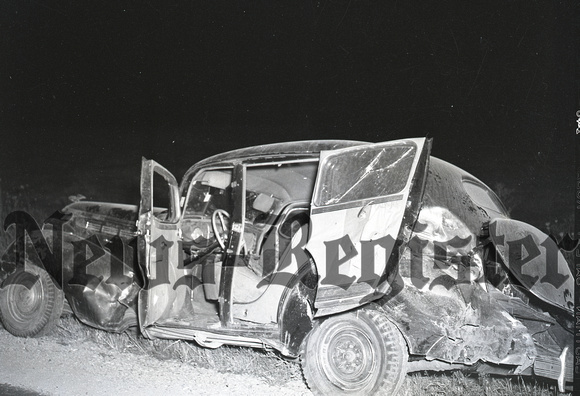 1943-09-23 Floyd Melvin Jones, 26, dies in car accident-3