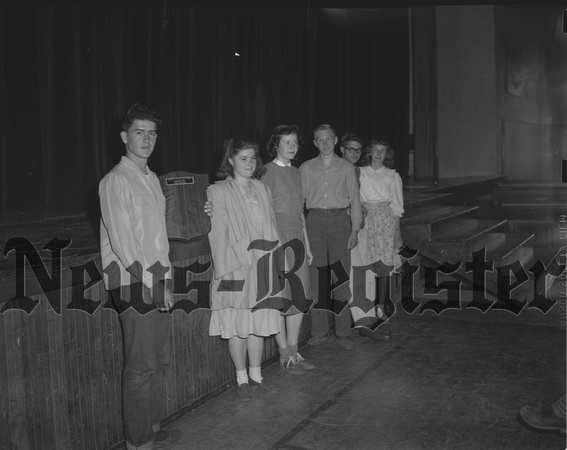1948-6 Mac High School End of year awards 4.jpeg