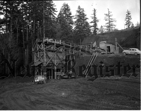 1946-1947 Covered Bridge and Rock Crusher 1.jpeg