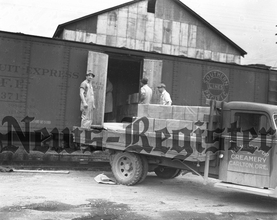 1940-4 Farmers Coop Creamery; ships first butter-2