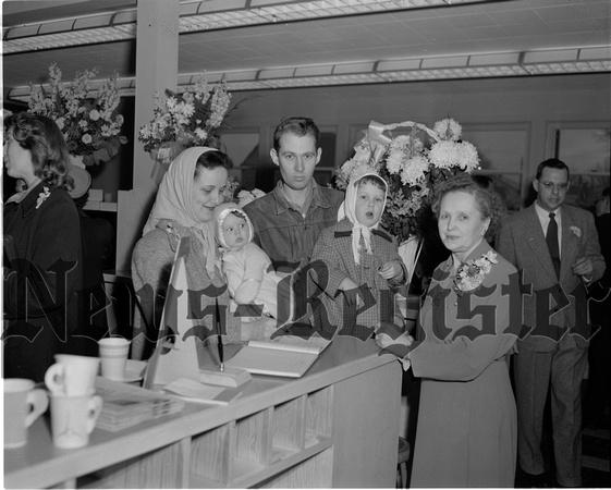 1953-1-15 Grand opening of First Yamhill Bank 2.jpeg