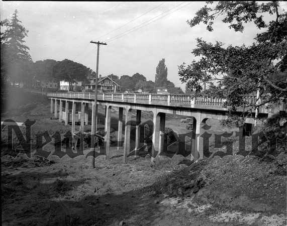 1947-9 Cozine Creek Bridge 4.jpeg