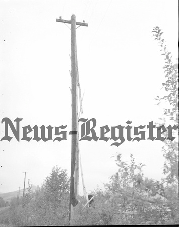 1949-9 Pole Struck by lighting.jpeg