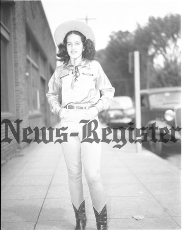 1946-5 Greiner, Donna Lee Phil Sheridan Rodeo Queen candidate.jpeg